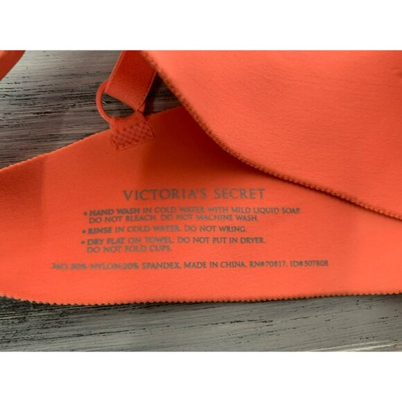 Victorias Secret Coral Push-Up Bra Size 36D Adjustable Straps & Supportive Fit - Picture 6 of 6